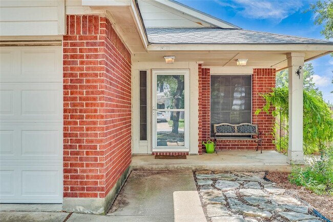 Foto del edificio - 14313 Lemongrass Ln
