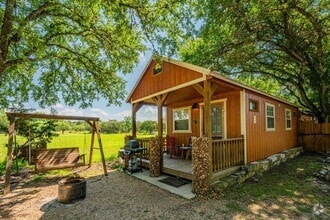Building Photo - 1086 TX-39