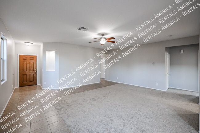 Foto del edificio - 7012 W Alta Vista Rd