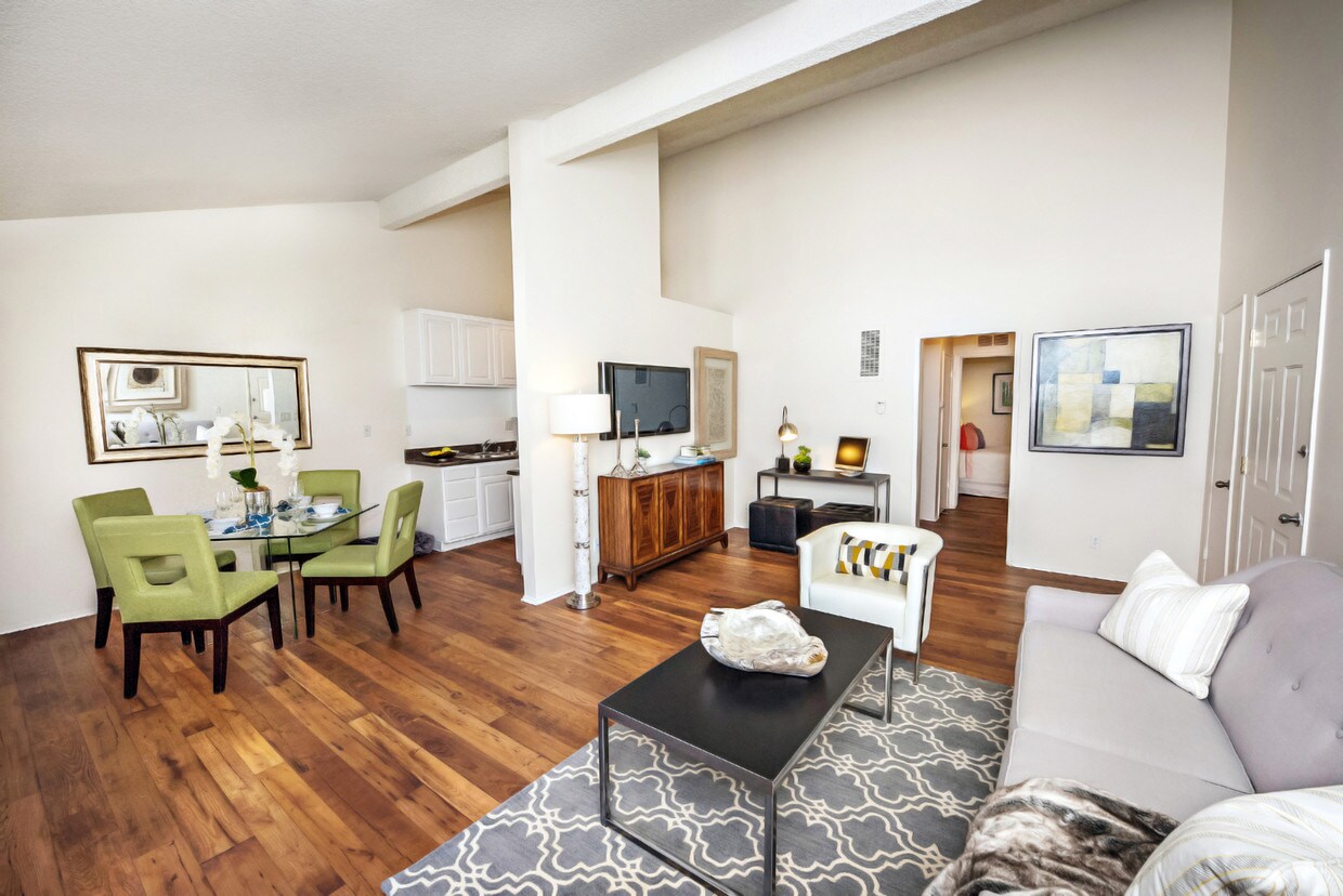 Oakview Apartment Homes Westlake Village