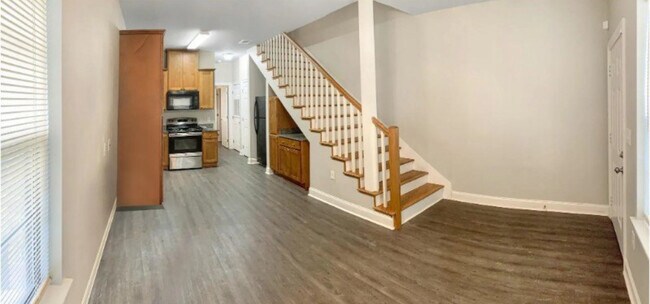 Foto del edificio - 5553 Paige St