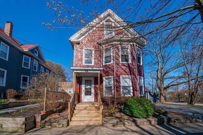 Building Photo - 29 Payson St