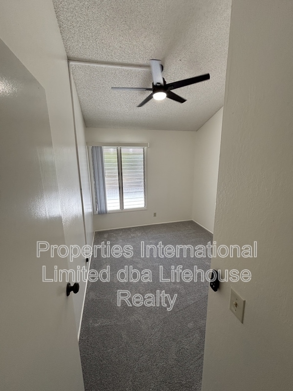 Building Photo - 95-625-625 Nawenewene Cir