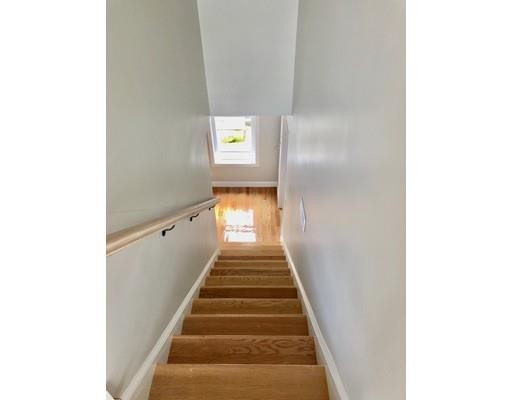 Building Photo - 5 W Cottage St