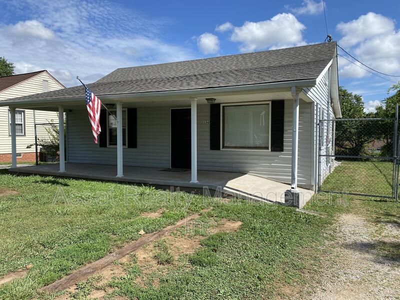 1947 McClung Ave, Knoxville, TN 37920 House Rental in Knoxville, TN