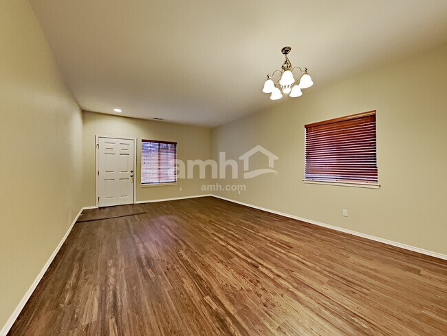 Foto del edificio - 1131 140th Pl SW