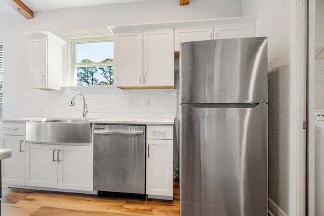 Foto del edificio - 2398 Fairburn St
