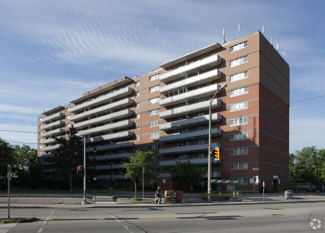 Photo du bâtiment - Dundas Gooch