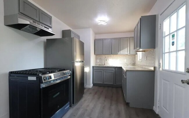 Foto del edificio - 804 St Thomas Ln