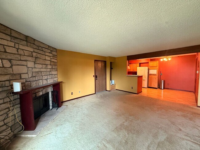 Foto del edificio - Green Mountain Condo with Scenic Views & Trail Access