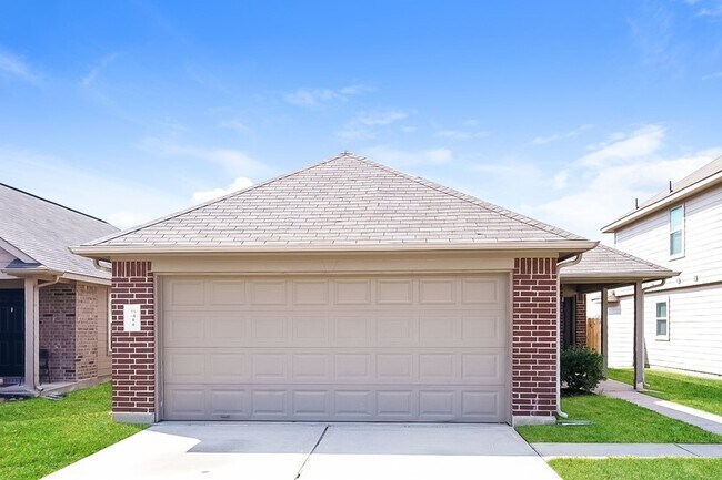 Foto del edificio - 5411 Long Arbor Ln