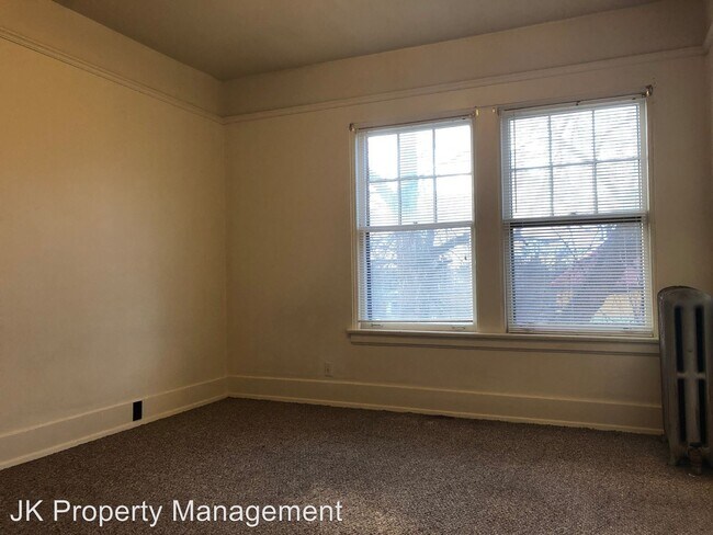 Foto del edificio - 314 3rd St N