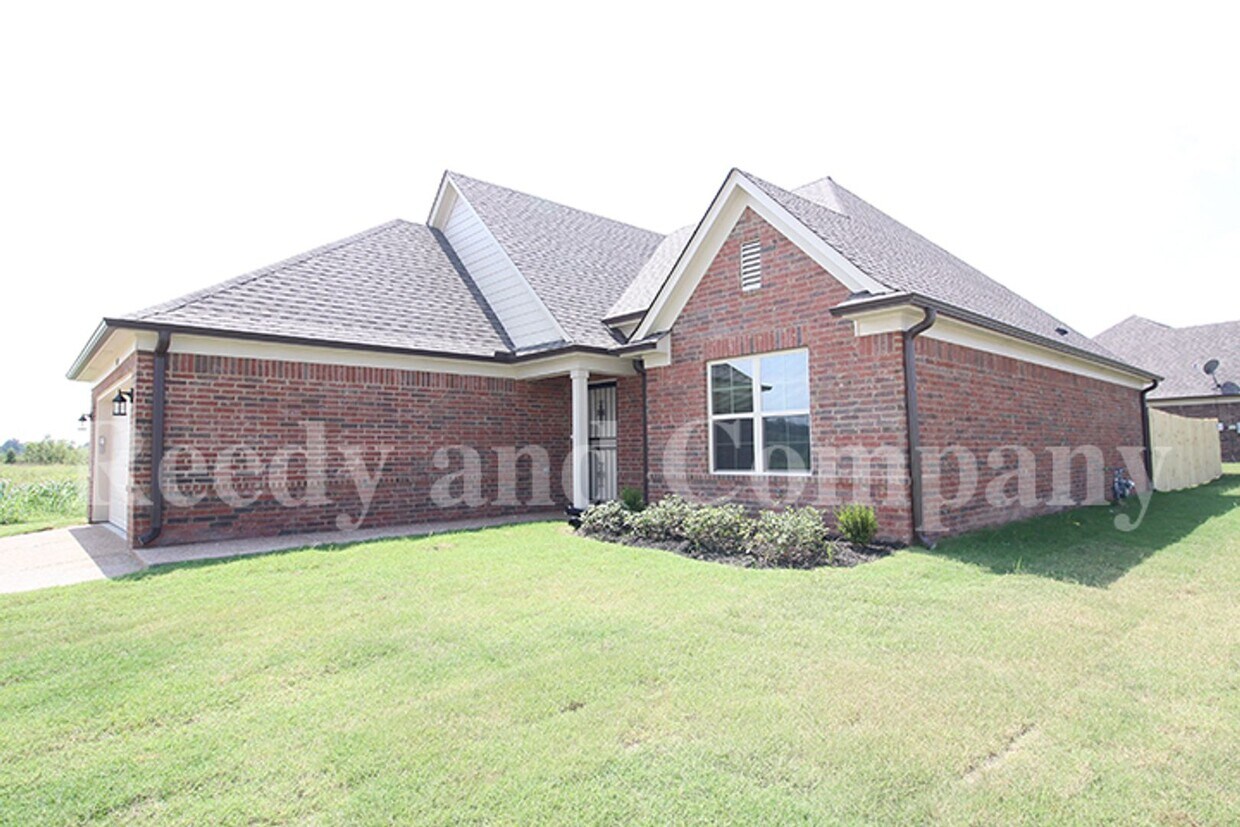 Foto del edificio - 5509 Kaitlyn Dr E