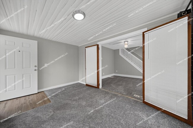 Building Photo - 2322 Fordham St