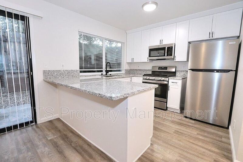 5818 Alorn Ln, Carmichael, CA 95608 Townhome Rentals in Carmichael CA