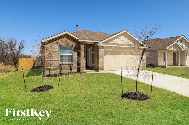 Building Photo - 9984 Sarrebourg St