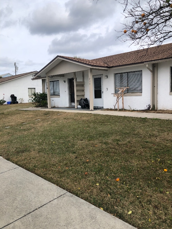 Building Photo - 713 S Daytona Ave