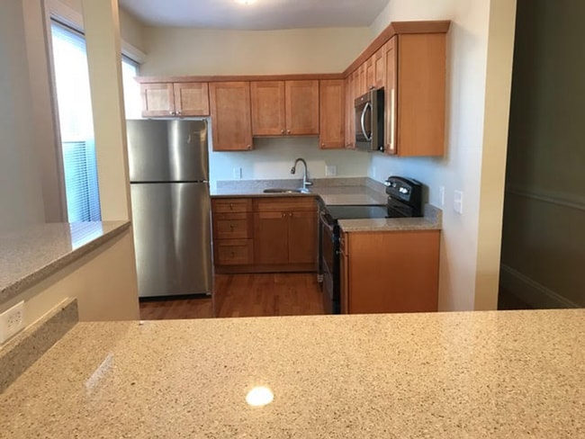 Building Photo - 1325 Commonwealth Ave