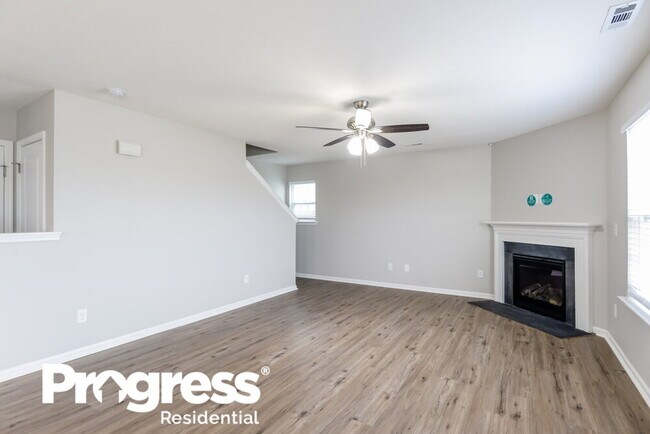 Foto del edificio - 2613 Cider Ridge Rd