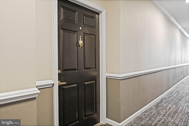 Building Photo - 1580 Spring Gate Dr.