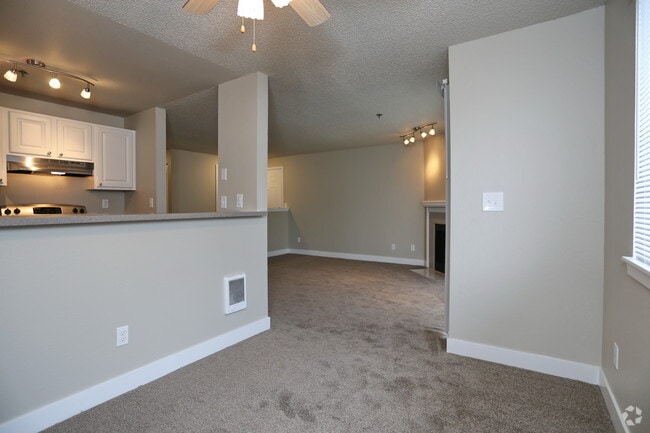 Interior Photo - Mallard Pointe at Riverbend