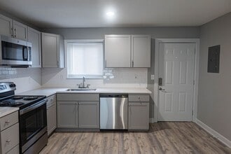 Interior Photo - Shawnee Apartments