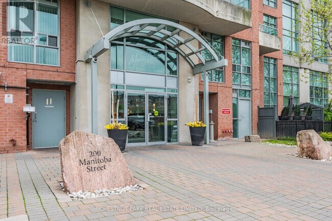 Photo du bâtiment - 200 Manitoba St