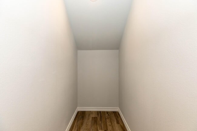 Building Photo - Hudson at Crossroads District