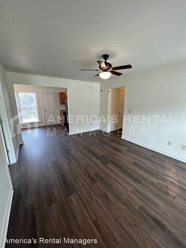 Building Photo - 3 br, 2 bath House - 1020 Moonlite Drive