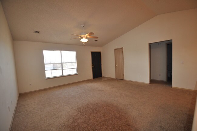 Foto del edificio - 1234 N Boxley Ave
