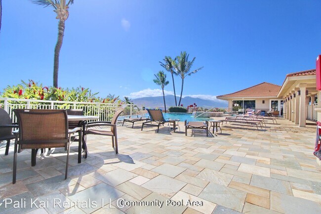 Foto del edificio - 4 br, 3 bath House - 933 Hihimanu Street #23