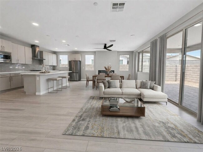 Foto del edificio - 9229 Frazer St