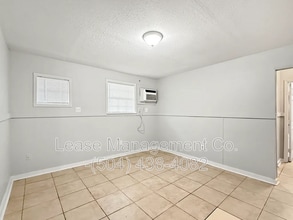 Building Photo - 524 Starrett Rd