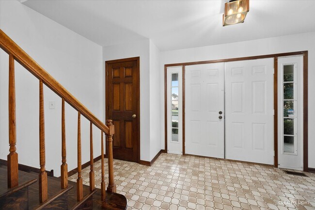 Building Photo - 1707 Smokey Ct