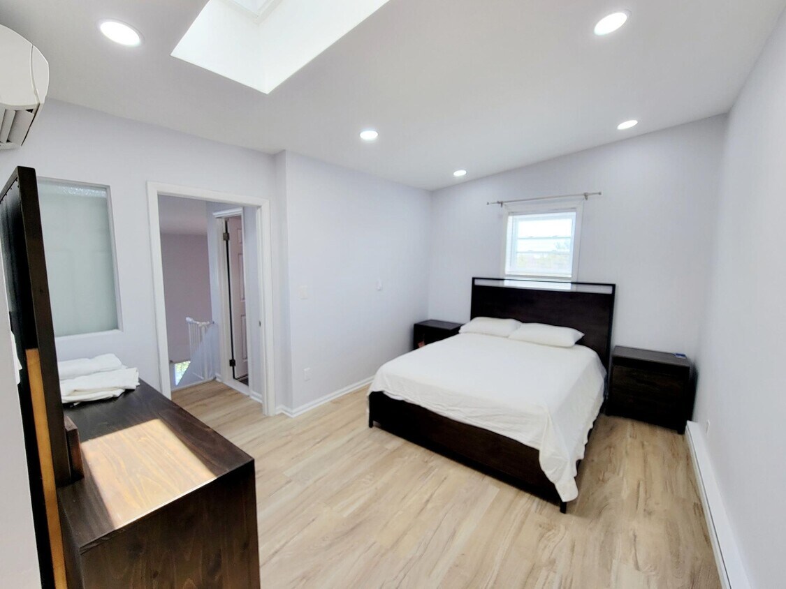 Foto principal - 356 Palisade Ave