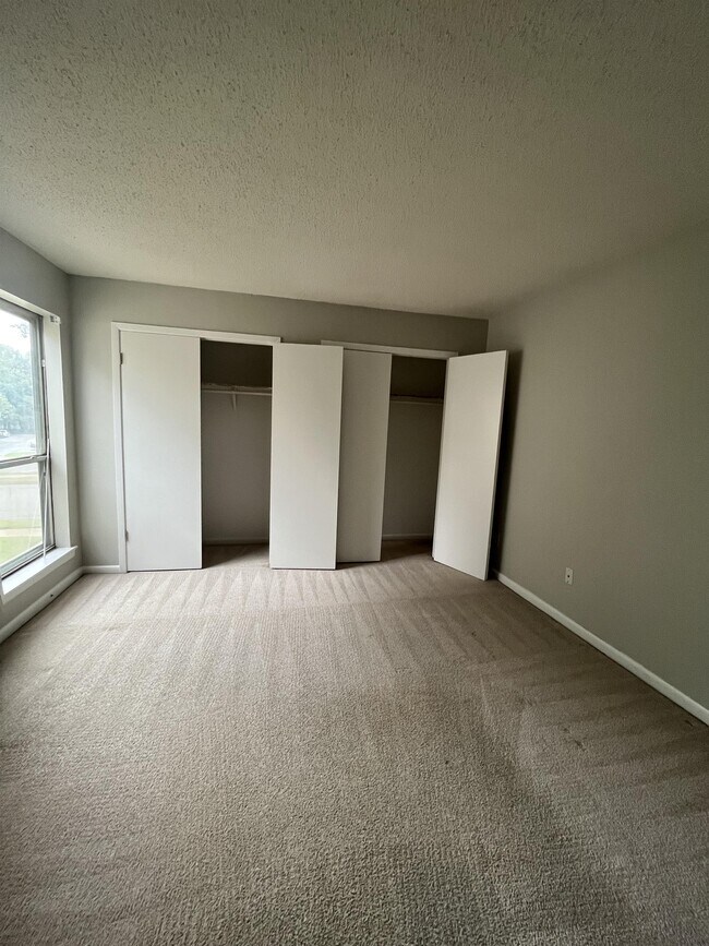 Foto del edificio - 6774 Enchanted Oak Pl