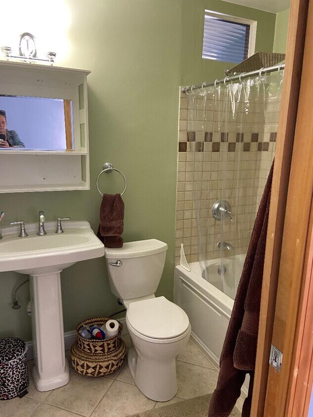 Foto principal - 157 Winnisimmet St