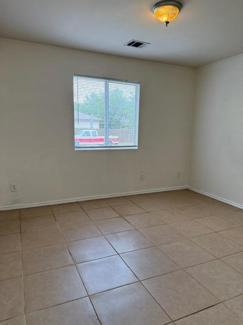 Building Photo - 710 Eaglecreek Dr