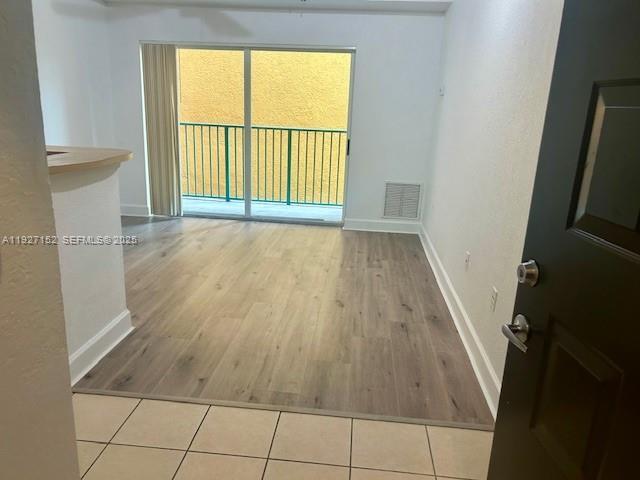 Foto del edificio - 6001 SW 70th St