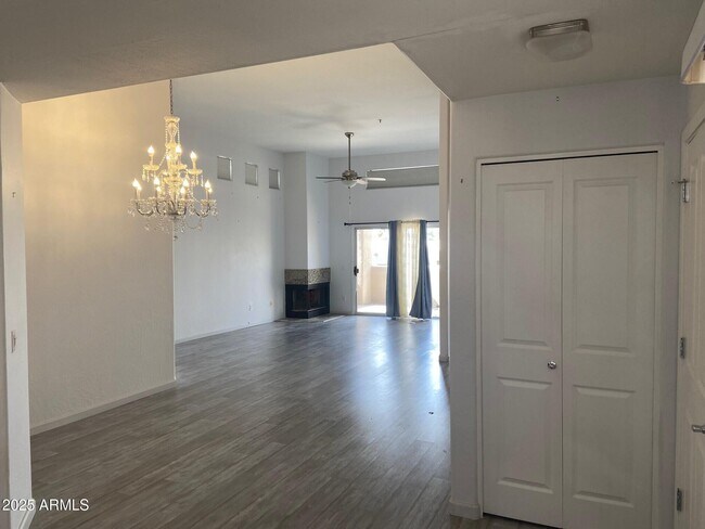 Foto del edificio - 11260 N 92nd St