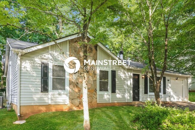 Foto del edificio - 3 Bedroom Pet-Friendly Home in Tucker, GA ...