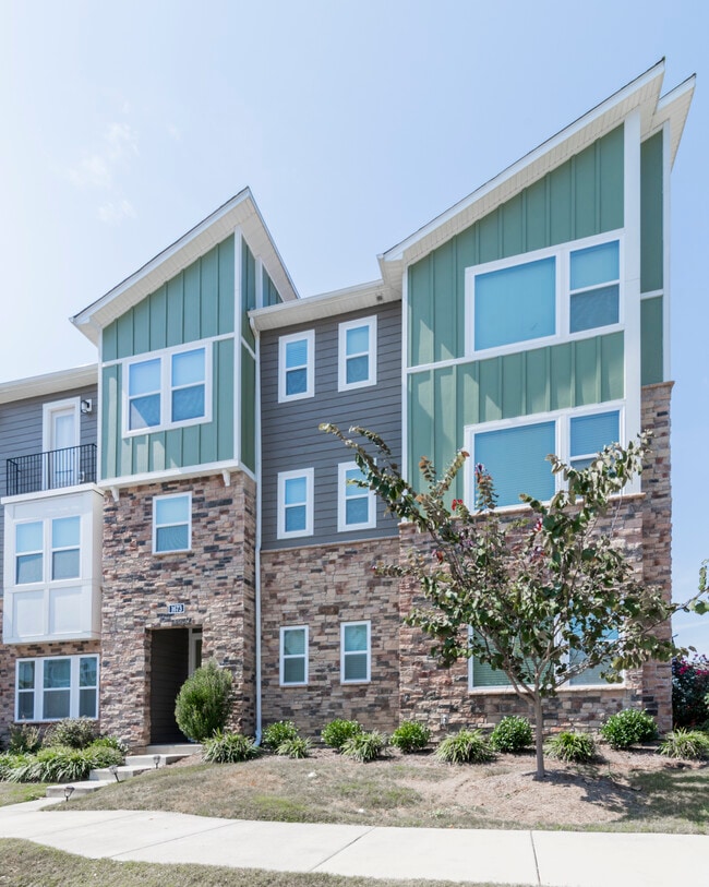 Building Photo - 1673 Unison Dr