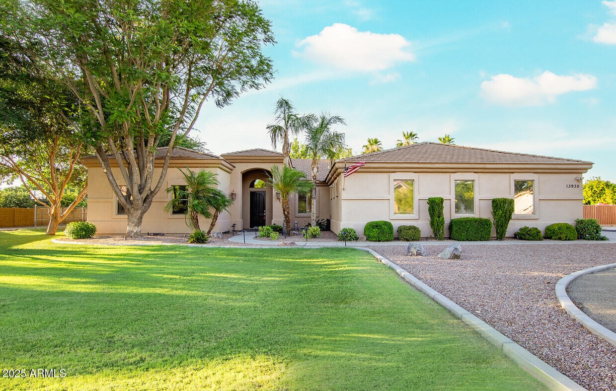 Foto principal - 13930 E Vallejo St