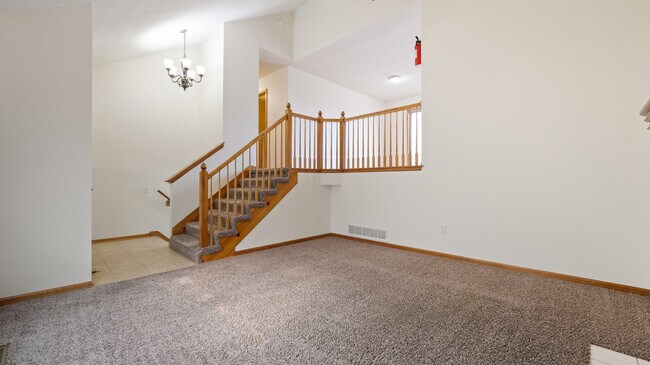 Living Room - 21917 S Murphy Ln