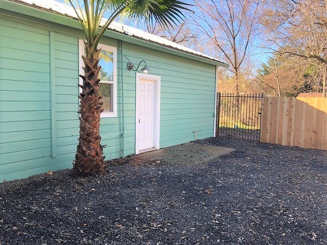 Foto del edificio - 1276 Humboldt Ave