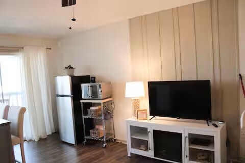 Foto del edificio - 3101 Summer Hill Pl