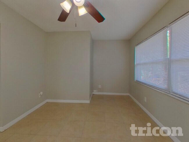 Building Photo - 301 Terrace Dr E