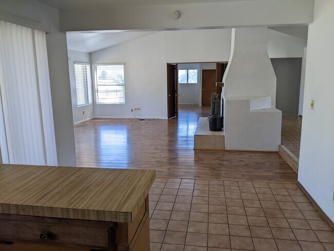 Building Photo - 24080 Basin Harbor Ct