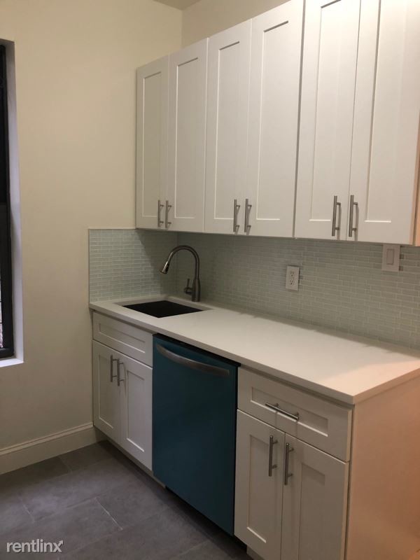 Foto principal - 30-84-84 34th St