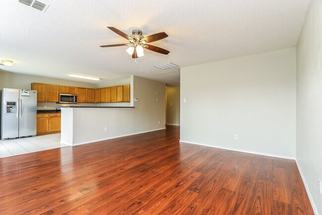 Building Photo - 10024 Chapel Rock Dr